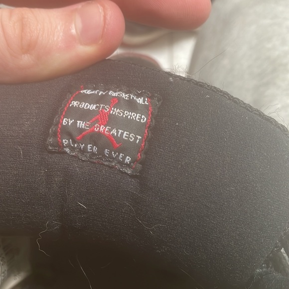 Jordan 11 retro Breds (black/red) size 13 condition : 4/10 - Picture 3 of 7